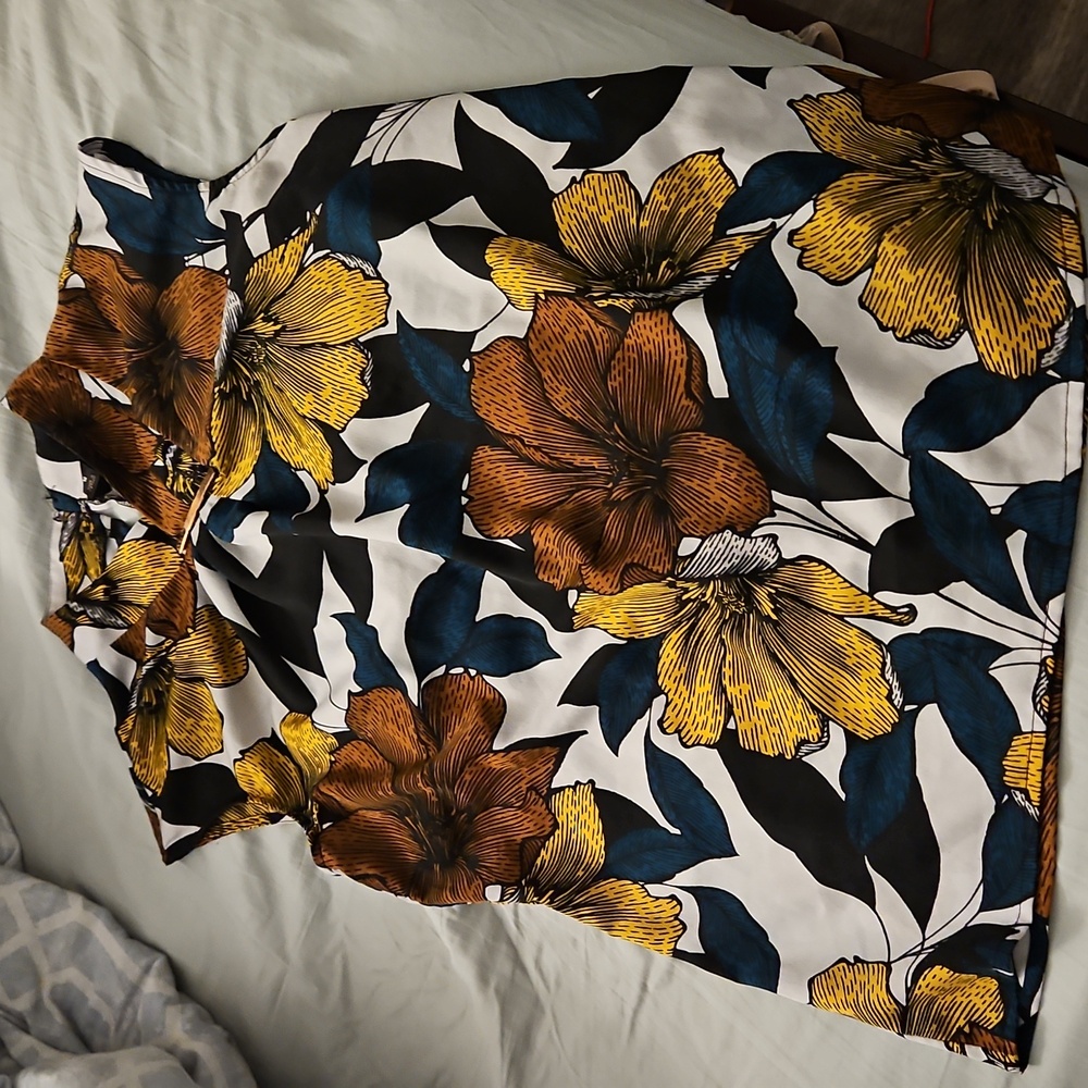 Worthington asian floral flower corporate work top blouse